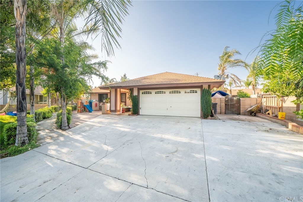 1270 West James Street Rialto, CA 92316 - Photo 1 of 1