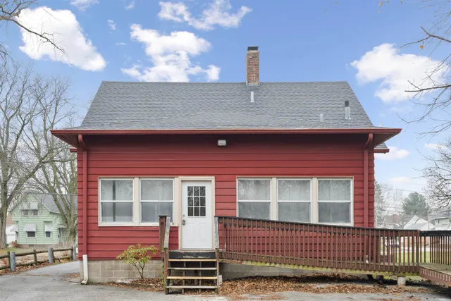 $119,900 | 2828 16th Street, Moline, IL 61265