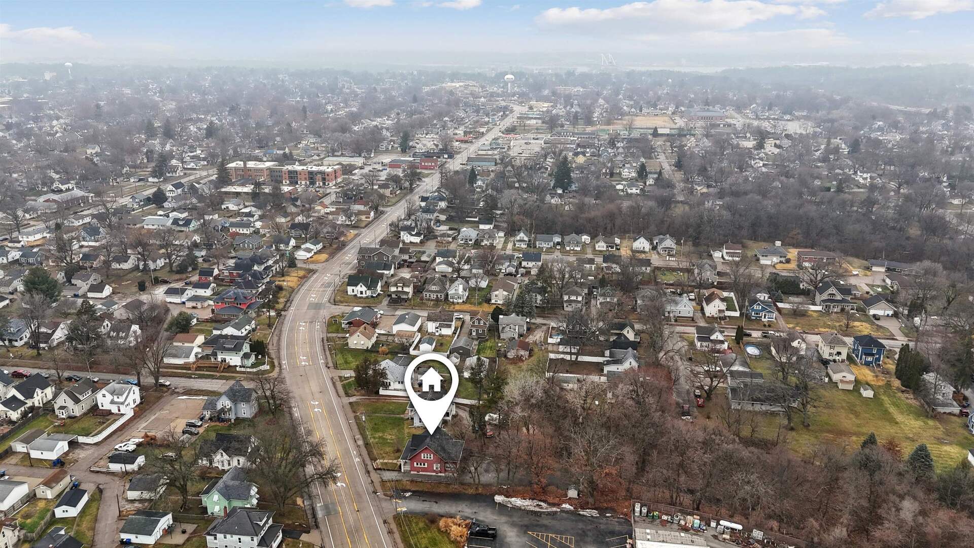 2828 16th Street Moline, IL 61265 - Photo 30 of 39 an aerial view of multiple house