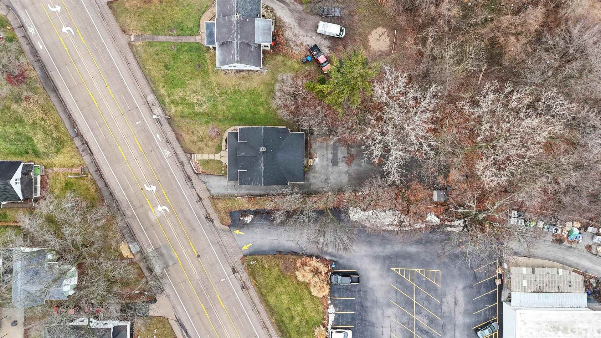 2828 16th Street Moline, IL 61265 - Photo 35 of 39 a view of balcony