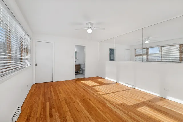 $3,400 | 10454 South Claremont Avenue, Unit 1, Chicago, IL 60643