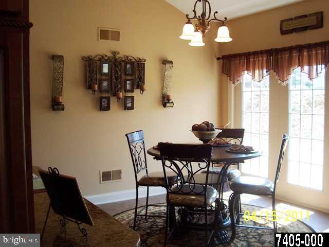 9 Ridgewood Drive Hanover, PA 17331 - Photo 8 of 17