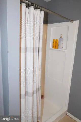 $2,400 | 704 The Woods, Cherry Hill, NJ 08003