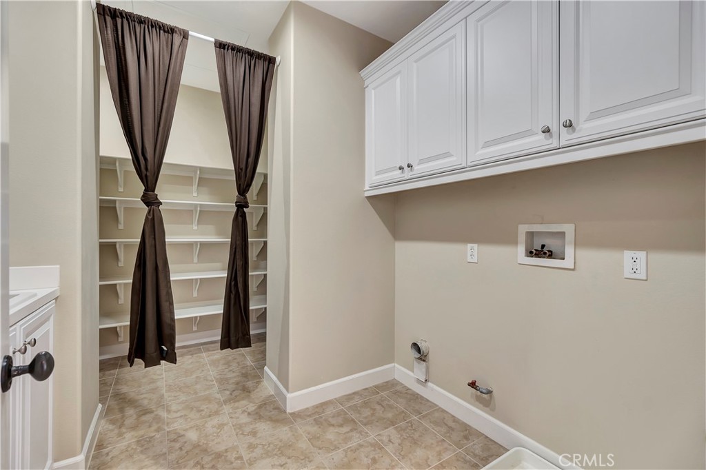 83 Navigator Irvine, CA 92620 - Photo 10 of 19 a view of walk in closet