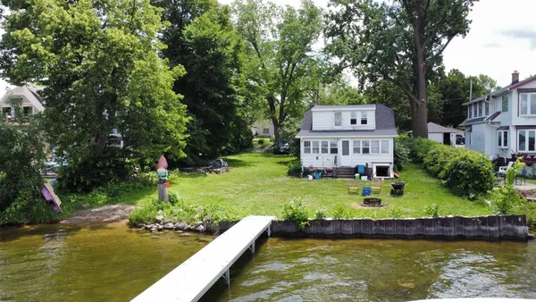 $1,899,000 | N28W26972 Woodland Drive, Pewaukee, WI 53072