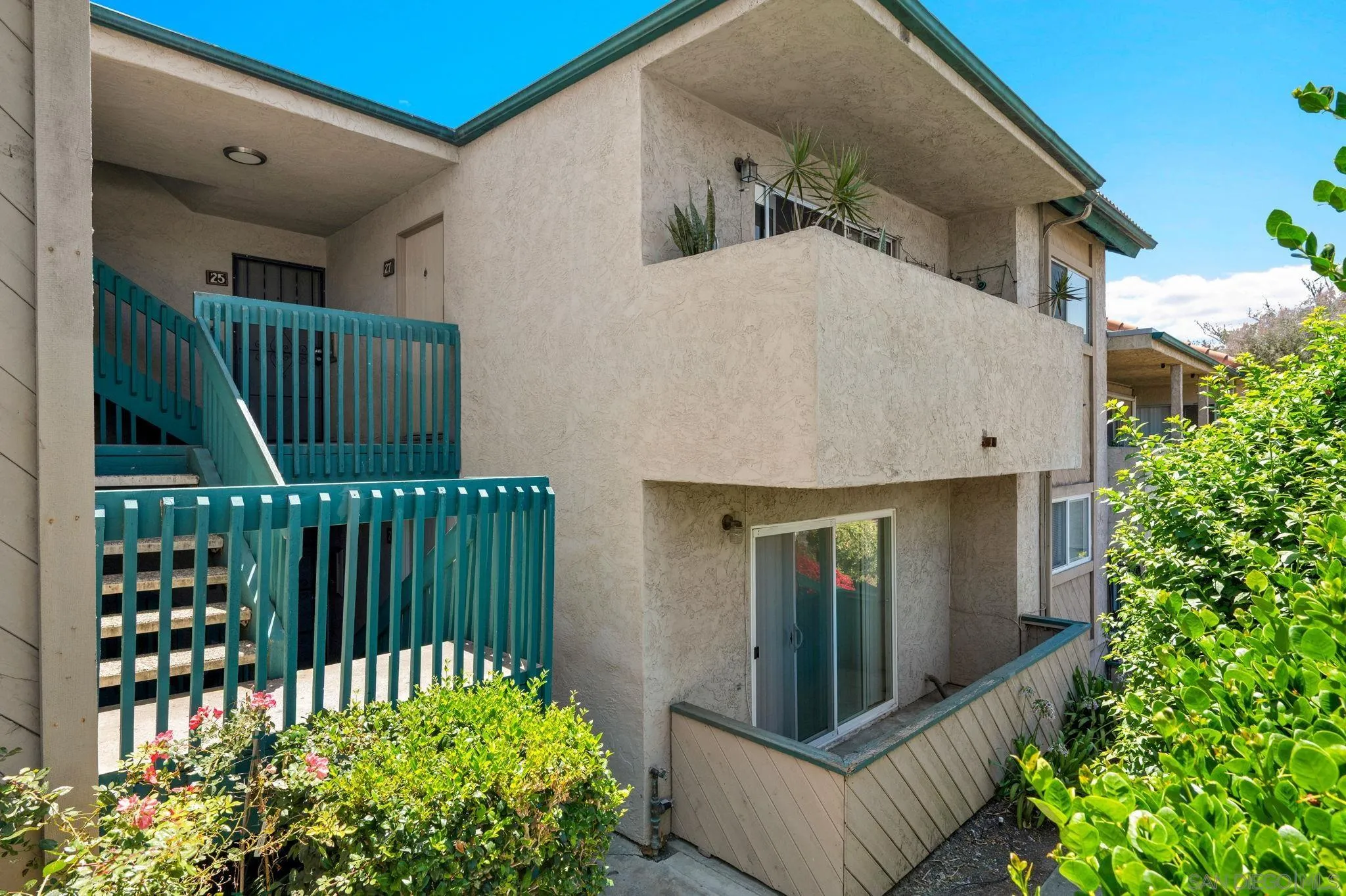 3427 Capalina Road, Unit 25 San Marcos, CA 92069 - Photo 6 of 42