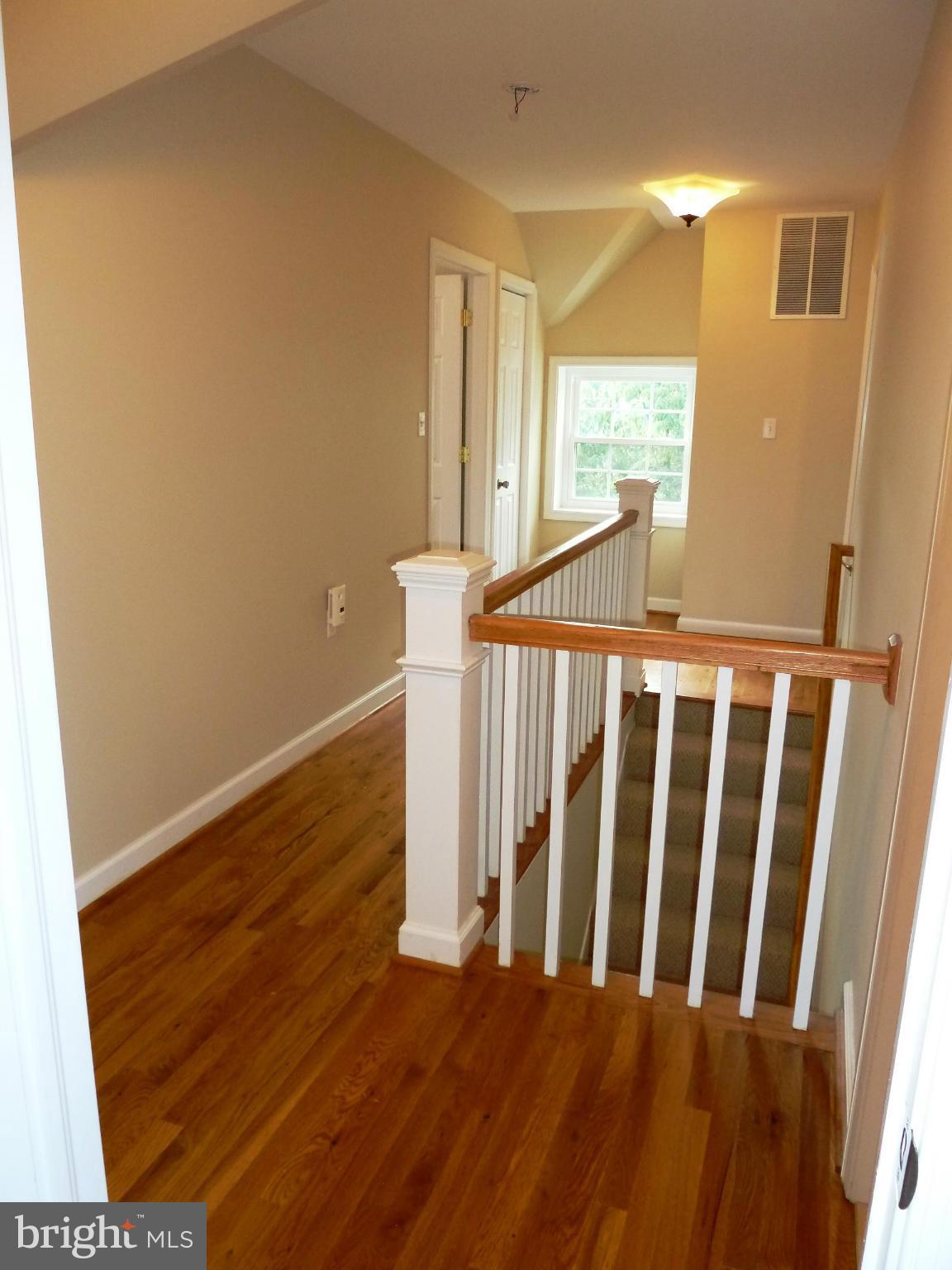 2207 Dexter Avenue Silver Spring, MD 20902 - Photo 16 of 23 2nd level landing