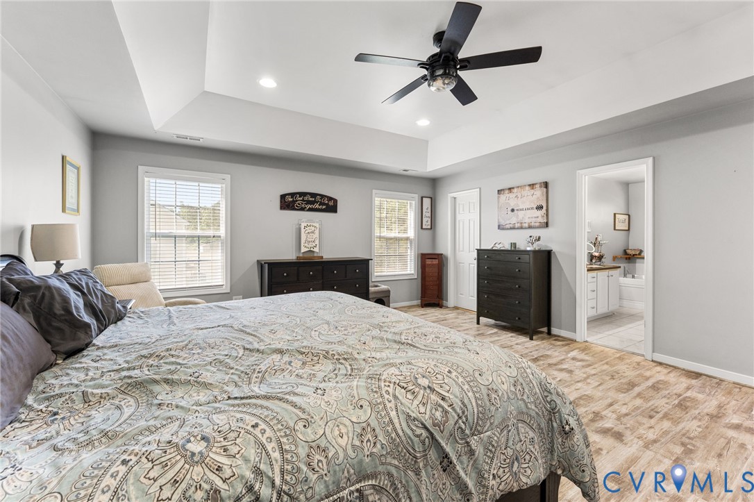 3120 Denise Road Petersburg, VA 23805 - Photo 43 of 51 Spacious room featuring wood-finish flooring, a tr