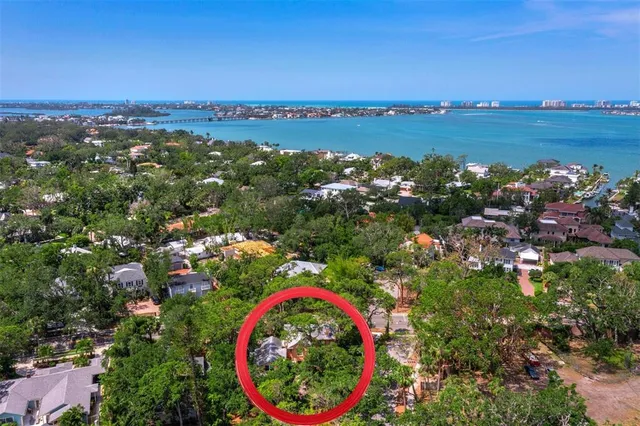 $1,650,000 | 2315 McClellan Parkway, Sarasota, FL 34239