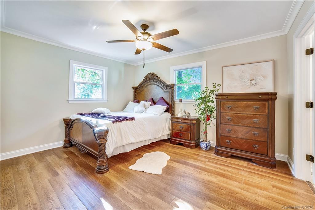 3555 Woodleaf Road Charlotte, NC 28205 - Photo 20 of 33