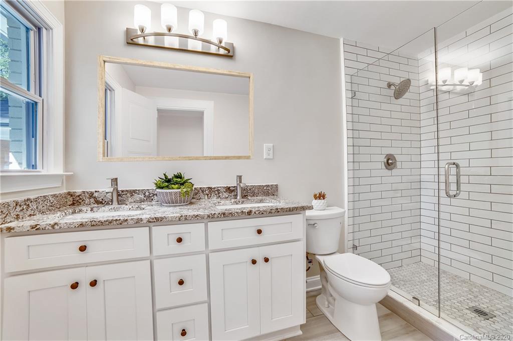 3555 Woodleaf Road Charlotte, NC 28205 - Photo 23 of 33