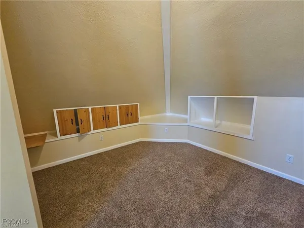 $3,200 | 4942 Fort Denaud Road, Fort Denaud, FL 33935
