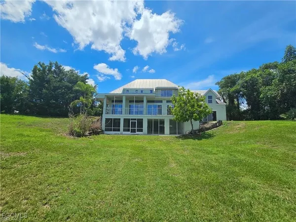$3,200 | 4942 Fort Denaud Road, Fort Denaud, FL 33935