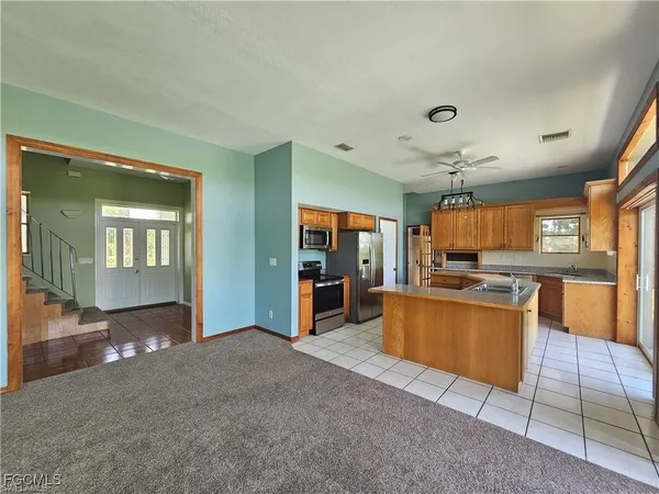 $3,200 | 4942 Fort Denaud Road, Fort Denaud, FL 33935