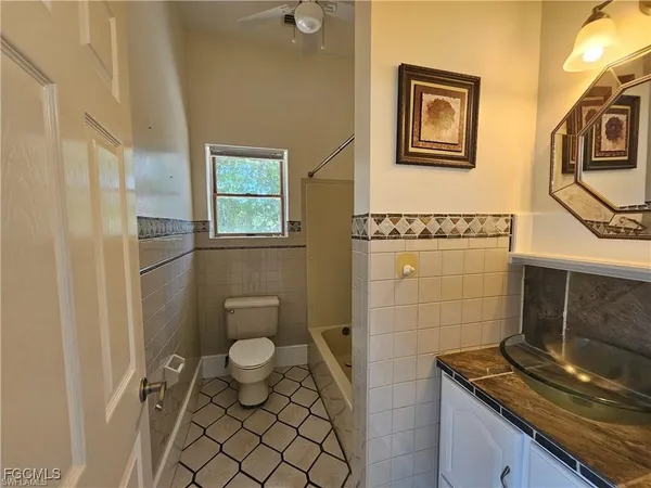 $3,200 | 4942 Fort Denaud Road, Fort Denaud, FL 33935