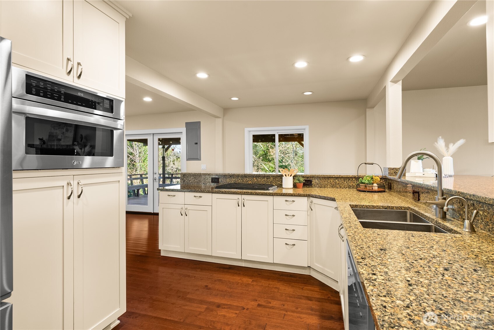 3916 Rosedale Street Northwest Gig Harbor, WA 98335 - Photo 14 of 36