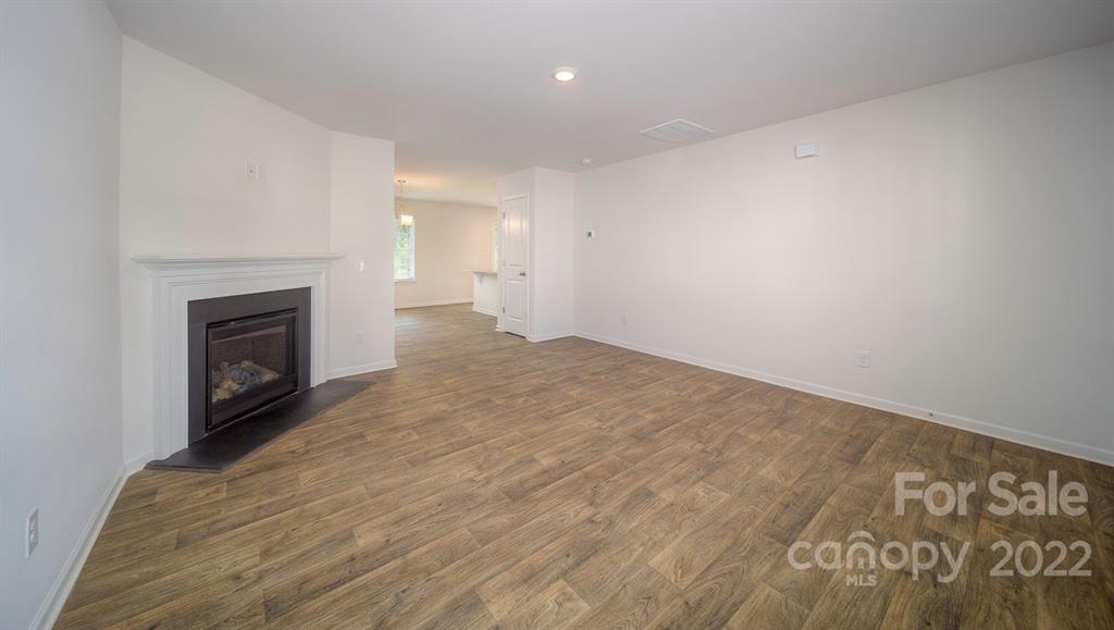 342 Oak Br Road, Unit 32 Arden, NC 28704 - Photo 5 of 25 Gallery Image 5