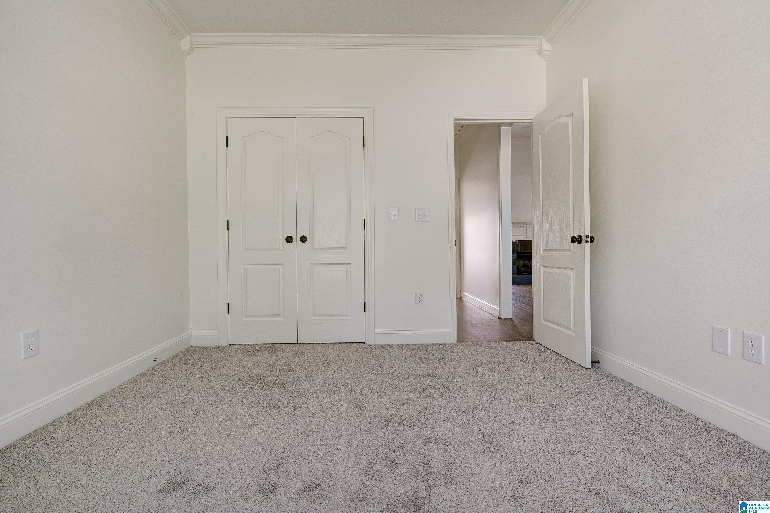 360 Lane Park Trail Alabaster, AL 35114 - Photo 17 of 40