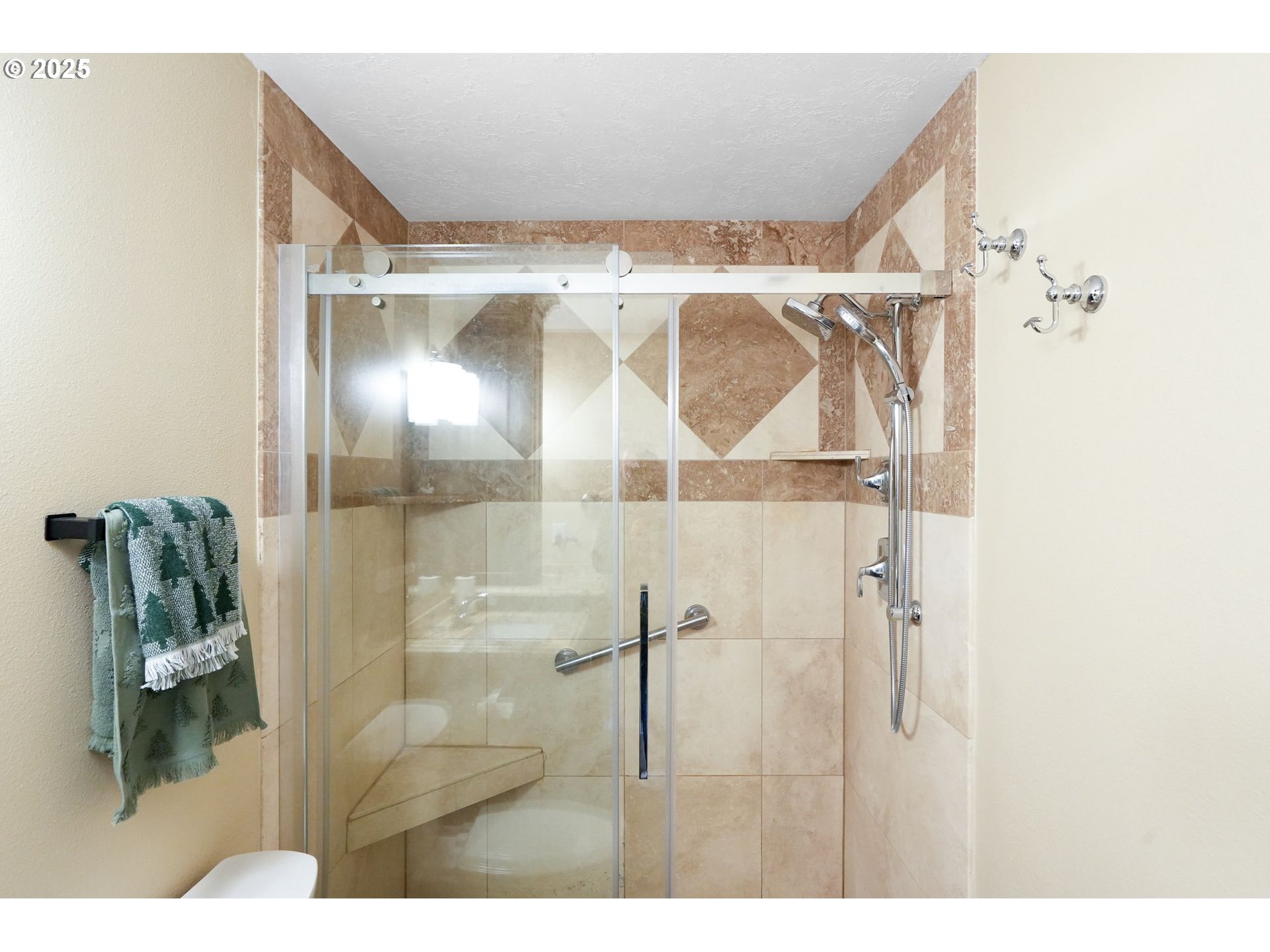 2000 Cougar Avenue Southwest Albany, OR 97321 - Photo 28 of 44