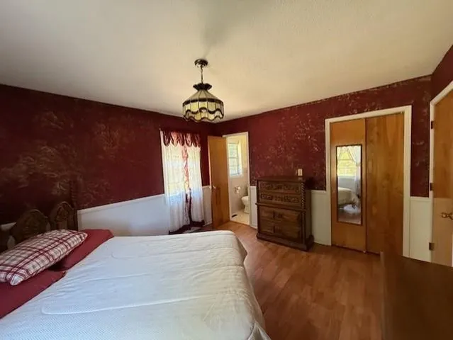 a view of an ocean from a yard