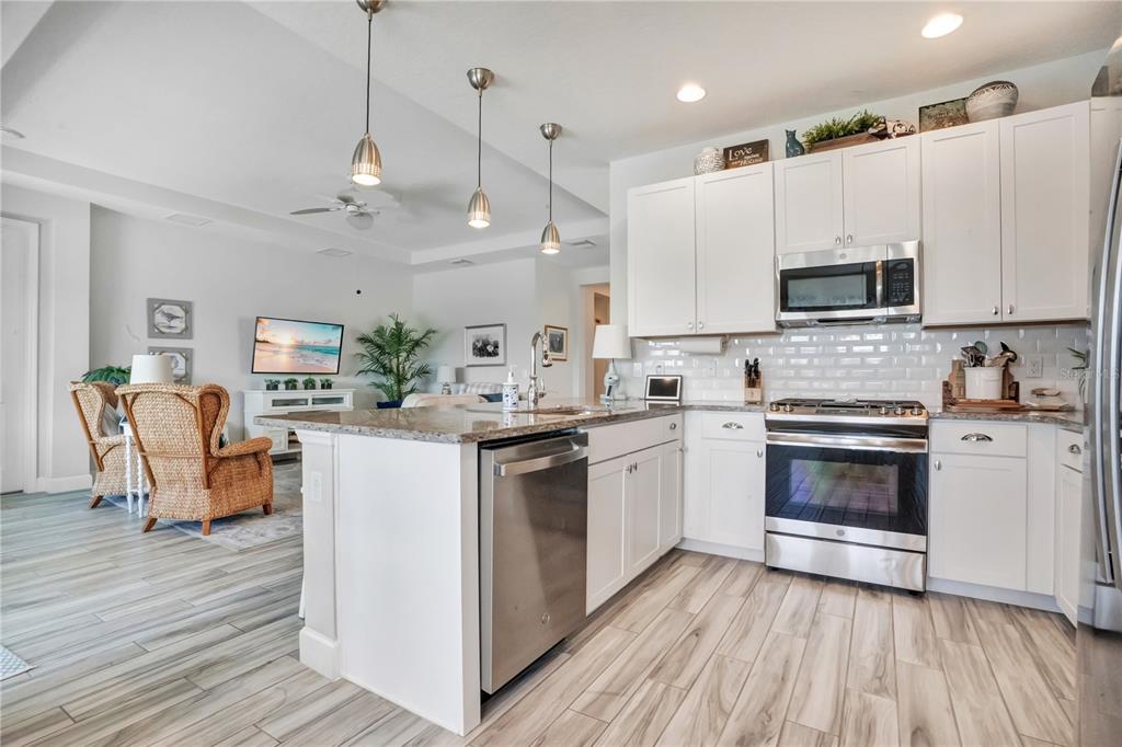 560 Adenmore Terrace DeLand, FL 32724 - Photo 15 of 70 Gallery Image 15