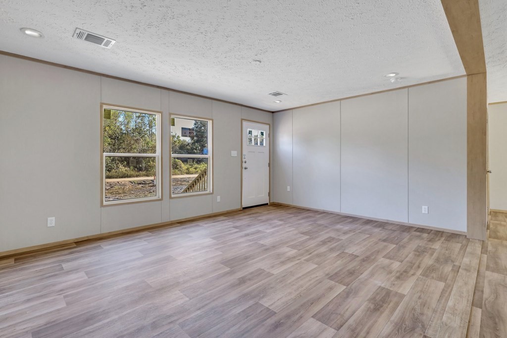 128 Three C Road Jesup, GA 31545 - Photo 14 of 29