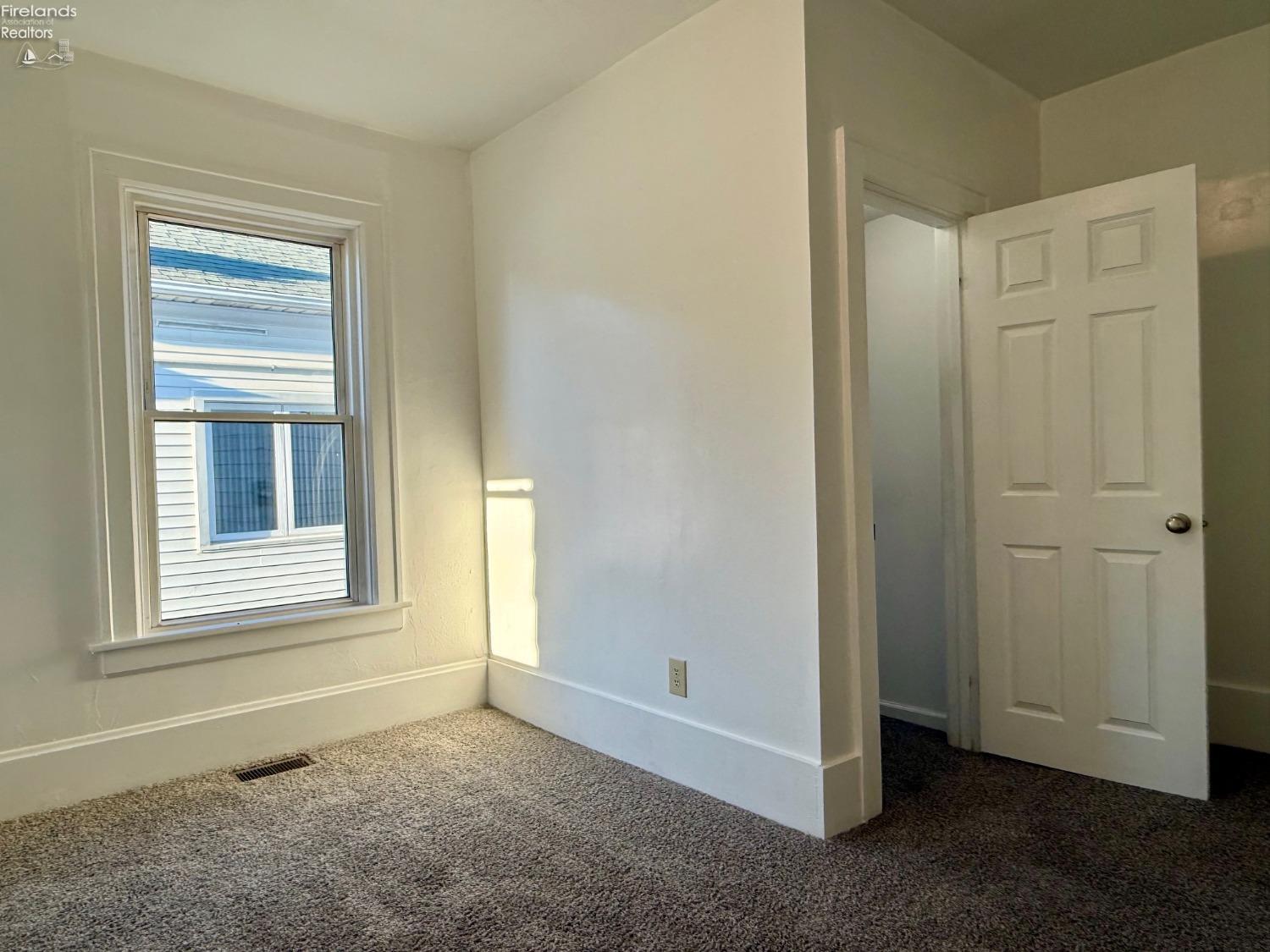 1003 Perry Street Sandusky, OH 44870 - Photo 15 of 48 Gallery Image 15