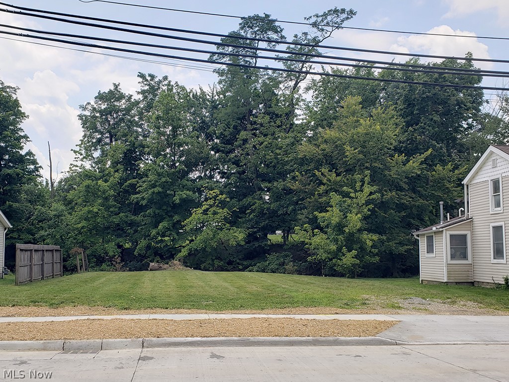 322 West Smith Road Medina, OH 44256 - Photo 6 of 8