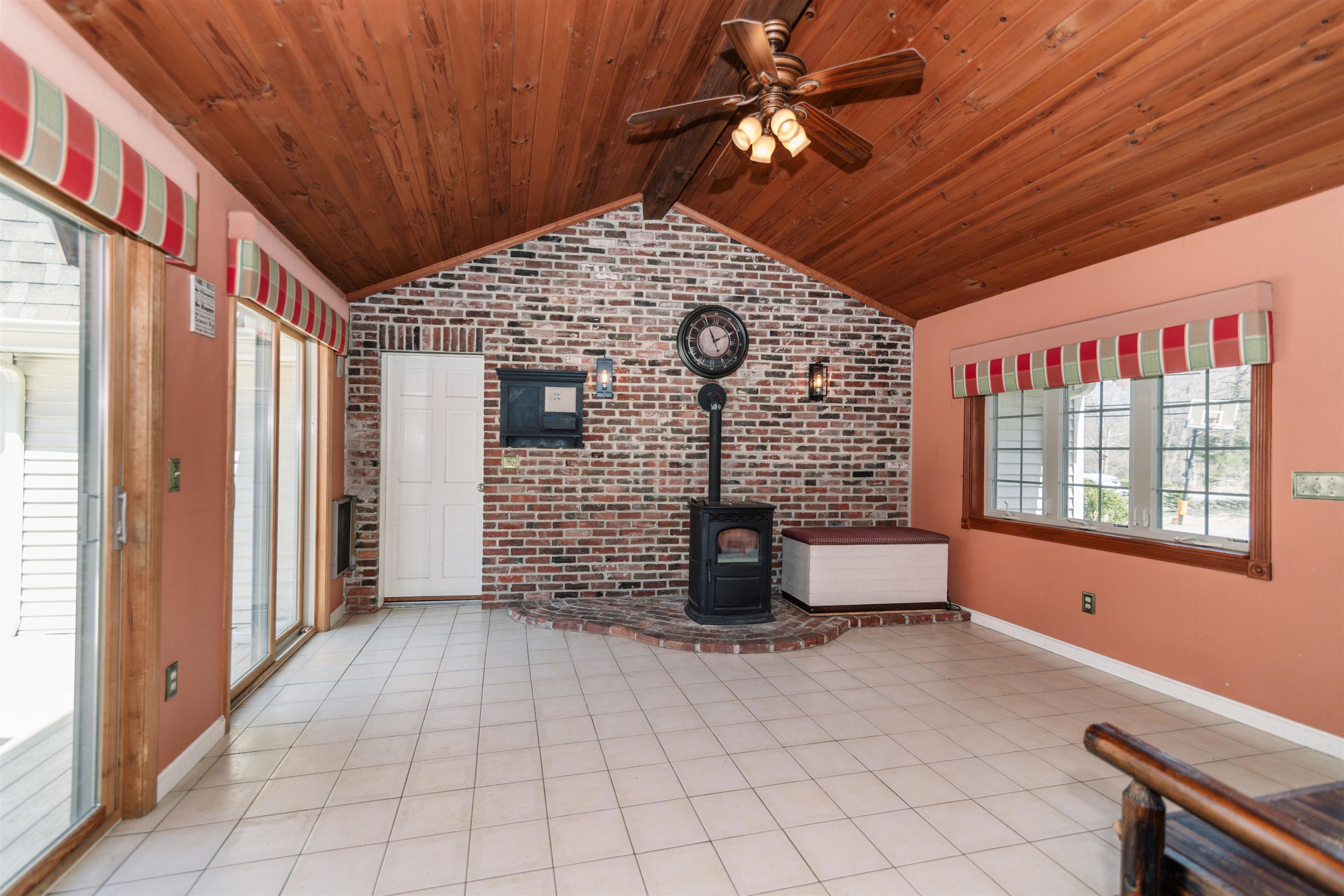 18 Smith Corner Road Plaistow, NH 03865 - Photo 14 of 45