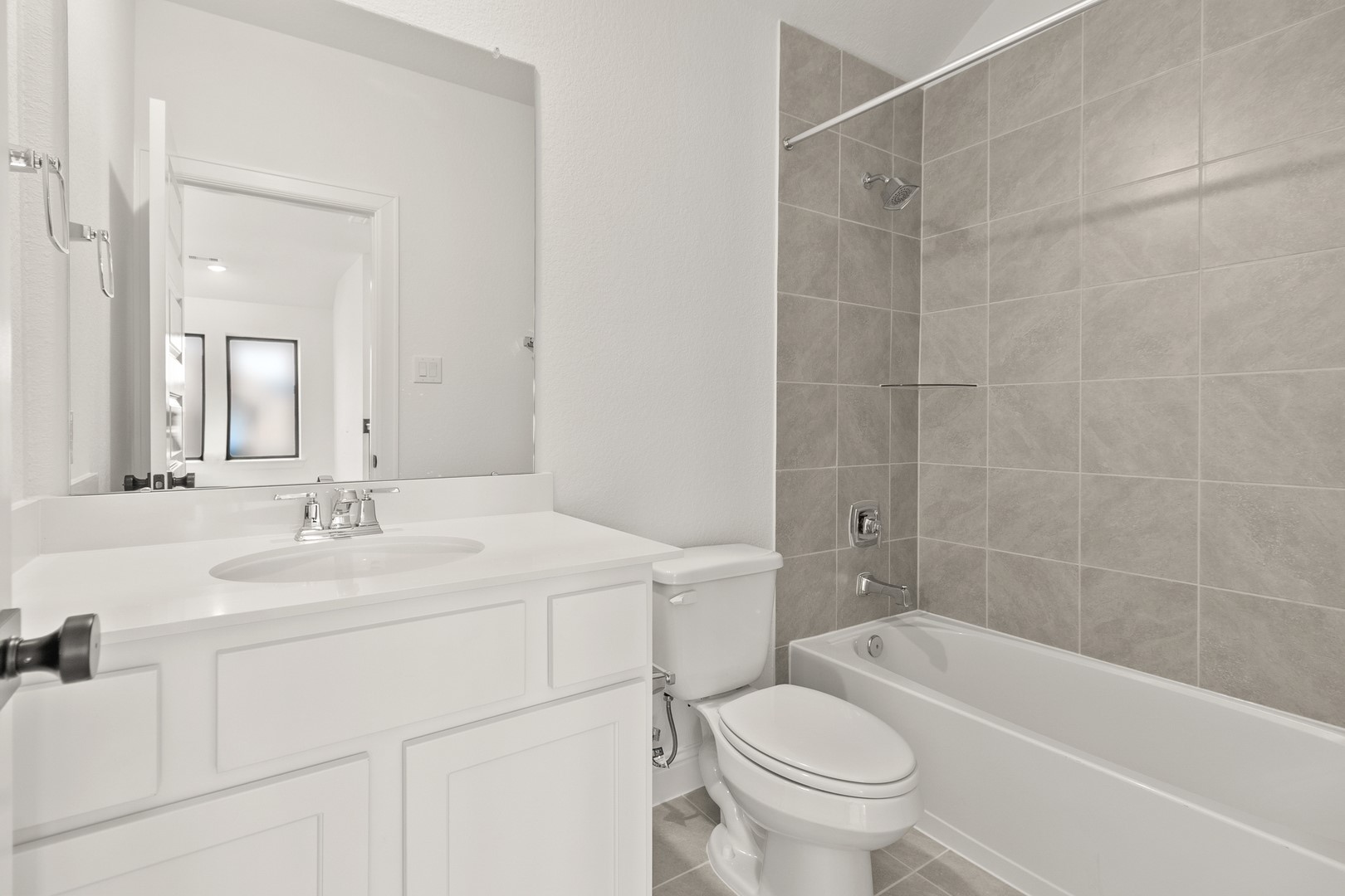 18811 Wild Raspberry Drive Hockley, TX 77447 - Photo 27 of 33 Secondary Bathroom