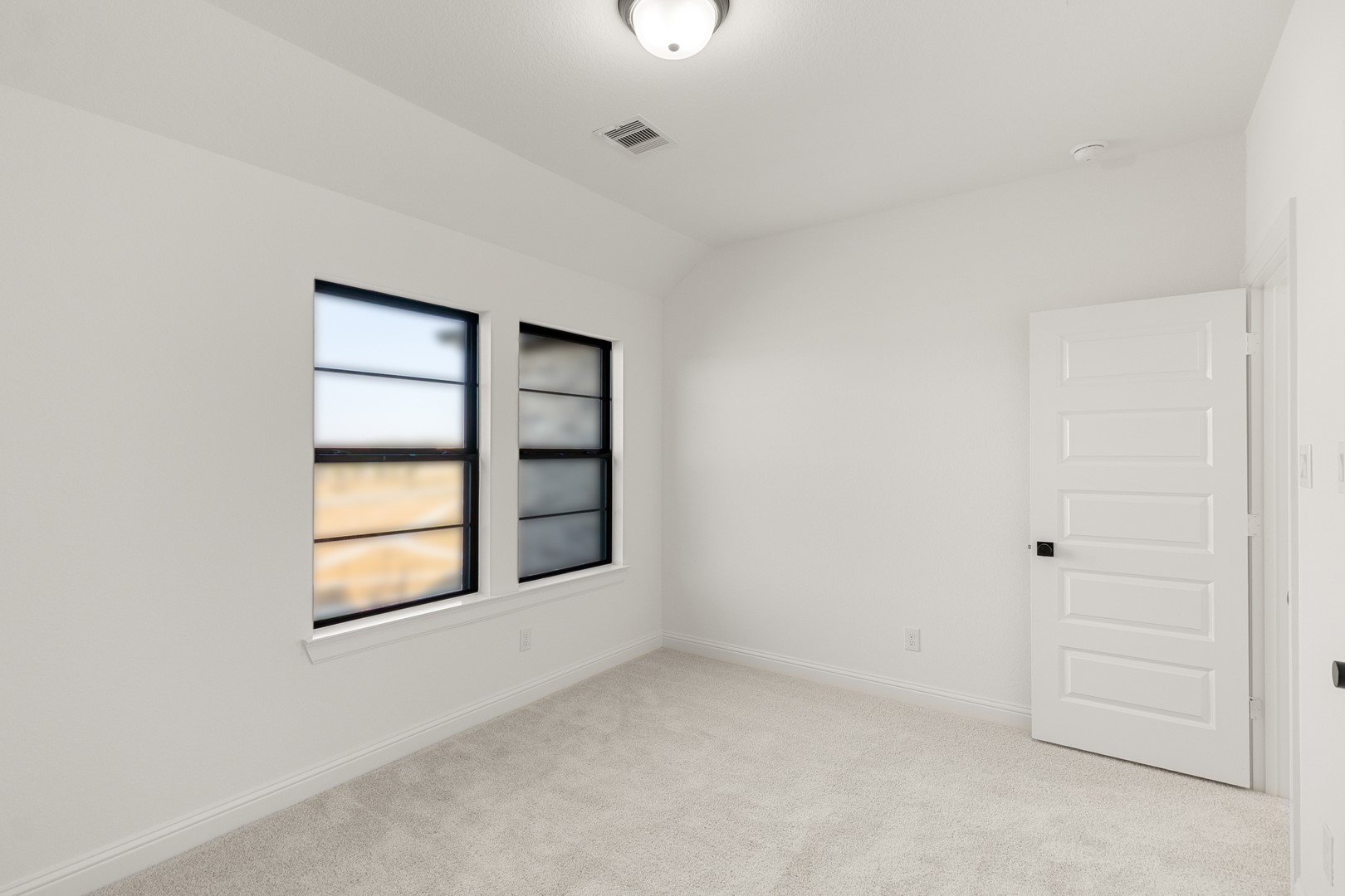 18811 Wild Raspberry Drive Hockley, TX 77447 - Photo 28 of 33 Secondary Bedroom3