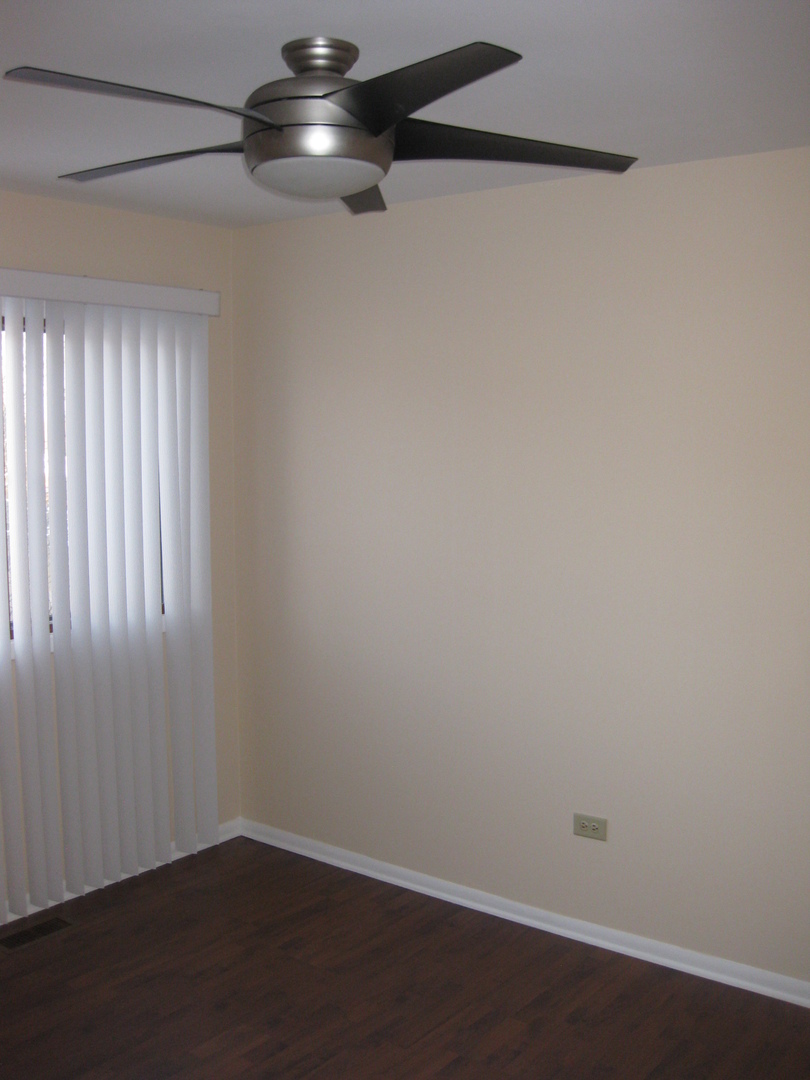 429 Pacific Court Wheeling, IL 60090 - Photo 15 of 16 a view of an empty room with a window