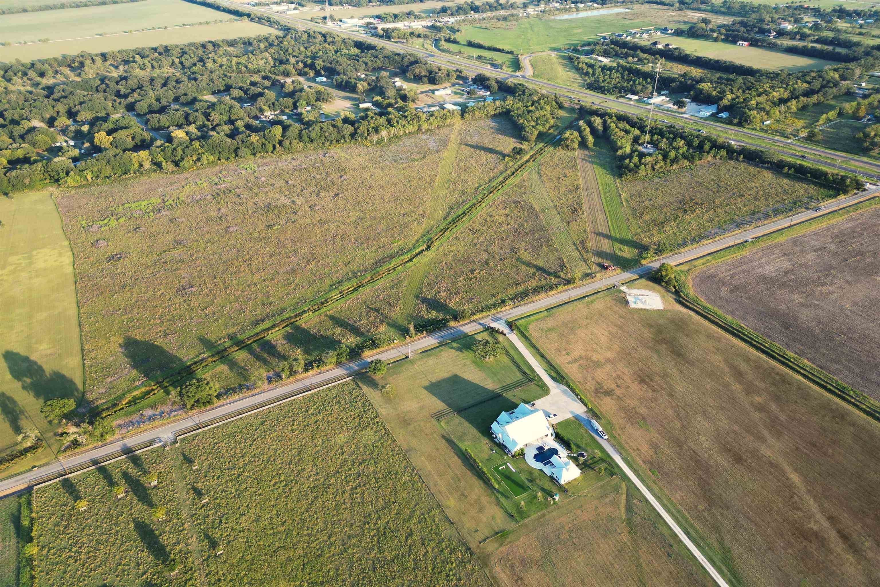 1859 North Meeker Road Beaumont, TX 77713 - Photo 4 of 5