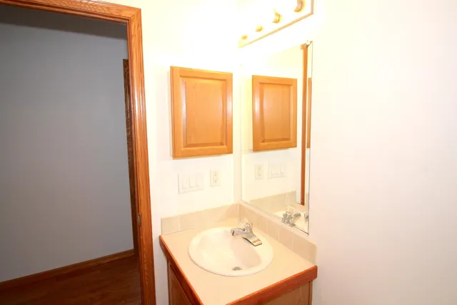 $375,000 | 23 Timber Trail, Sandown, NH 03873