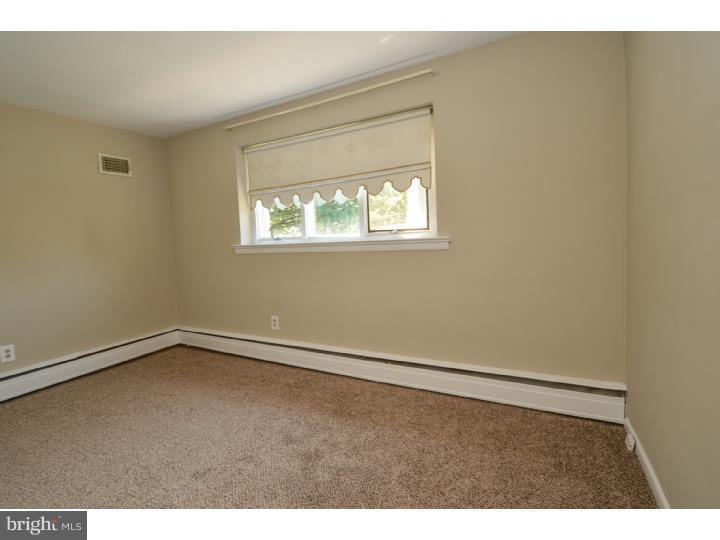 621 Croyden Road Cheltenham, PA 19012 - Photo 17 of 24