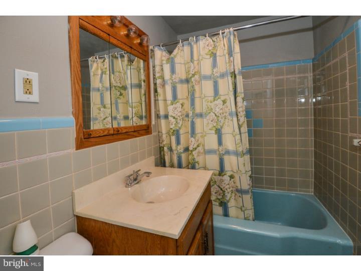 621 Croyden Road Cheltenham, PA 19012 - Photo 19 of 24