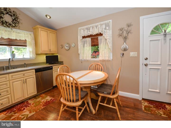 621 Croyden Road Cheltenham, PA 19012 - Photo 9 of 24