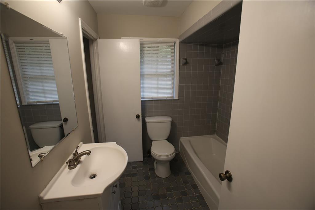 3093 Thrasher Circle Decatur, GA 30032 - Photo 26 of 42 Gallery Image 26