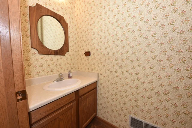 $199,900 | 6427 West Dodge Place, Milwaukee, WI 53220