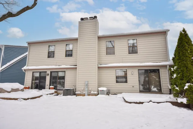 $199,900 | 6427 West Dodge Place, Milwaukee, WI 53220