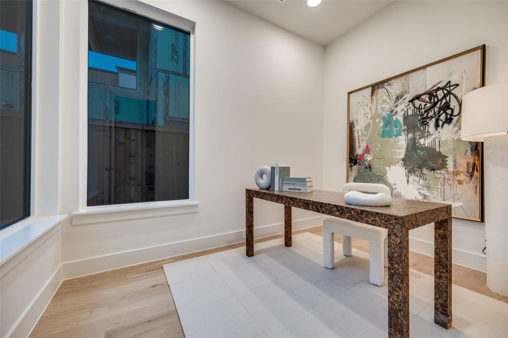5443 Ellsworth Avenue Dallas, TX 75206 - Photo 12 of 27 1st Floor Office