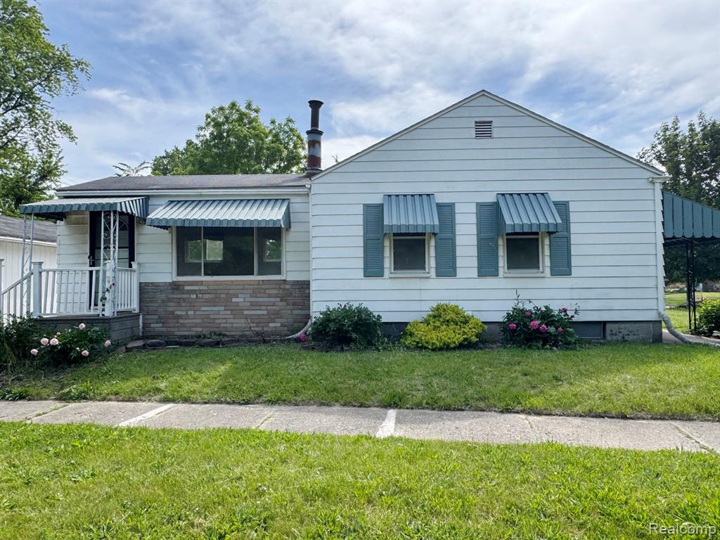 627 Wesbrook Street Pontiac, MI 48340 - Photo 3 of 22