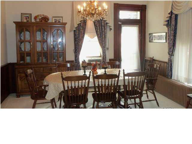 606 Troy Road Washington, IN 47501 - Photo 2 of 12 Gallery Image 2