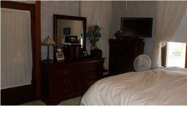 606 Troy Road Washington, IN 47501 - Photo 7 of 12 Gallery Image 7
