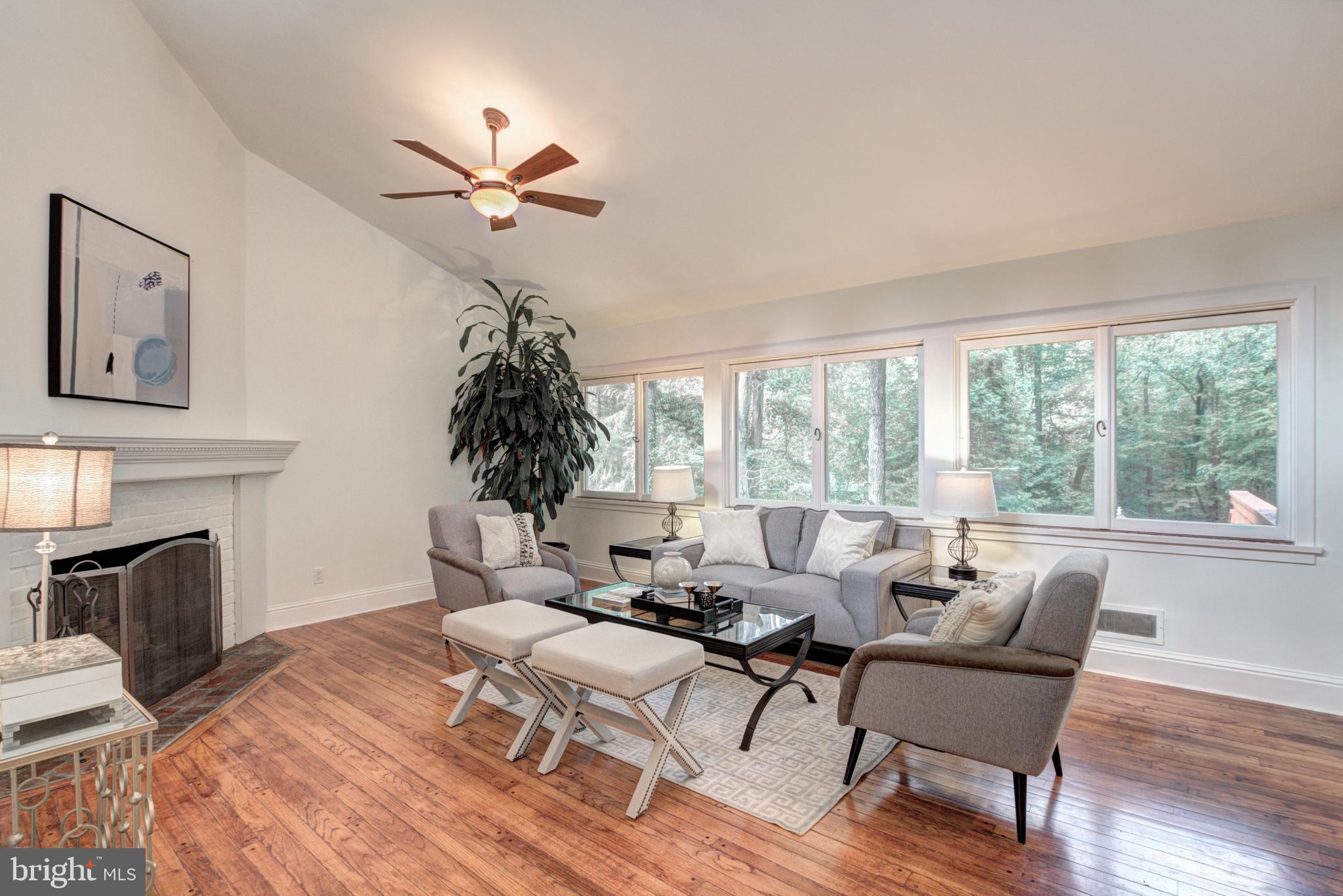 7207 Olde Lantern Way Springfield, VA 22152 - Photo 14 of 54 Gallery Image 14