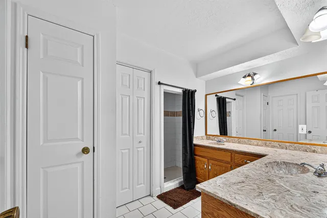 $249,999 | 4407 Yosemite Drive, Pasadena, TX 77504