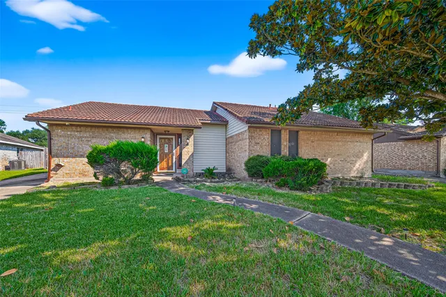 $249,999 | 4407 Yosemite Drive, Pasadena, TX 77504