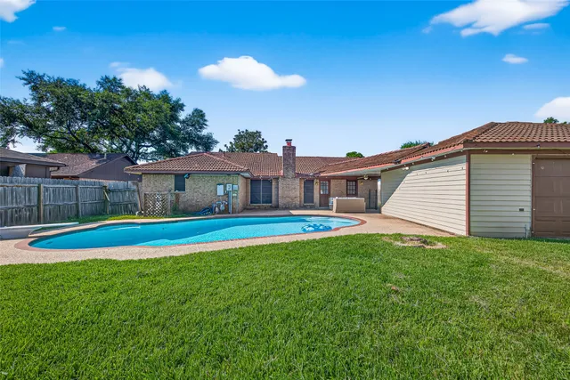 $249,999 | 4407 Yosemite Drive, Pasadena, TX 77504