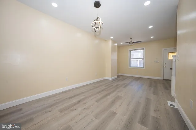 $149,900 | 150 North Robinson Street, Philadelphia, PA 19139