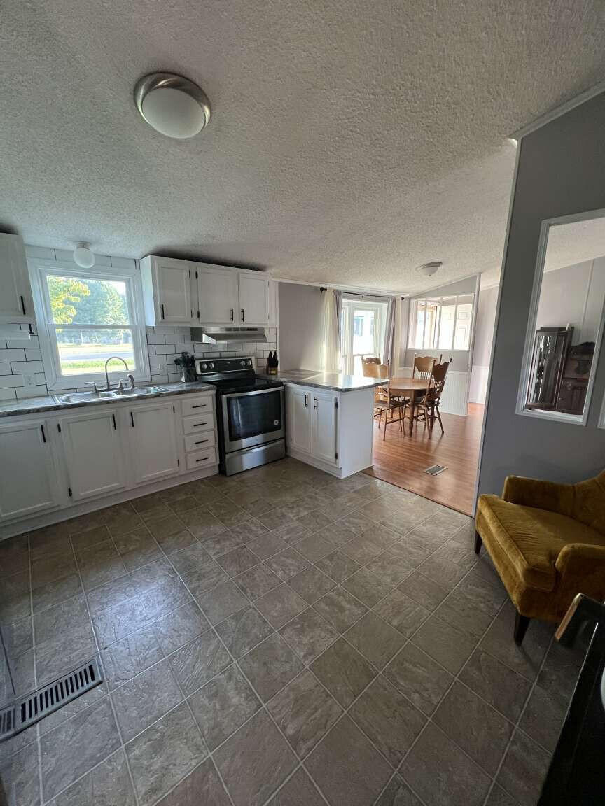 2221 Calvary Ridge Road Yosemite, KY 42566 - Photo 13 of 39 Hoskins.14